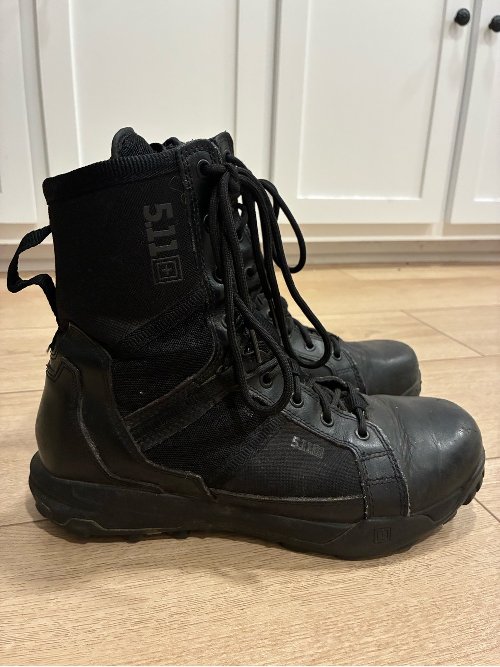 5.11 Tactical A/T 8 Side Zip Boot Black Men’s Size 9